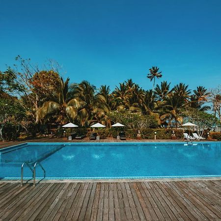 Pathiu Nana Beach Hotel & Resort מראה חיצוני תמונה