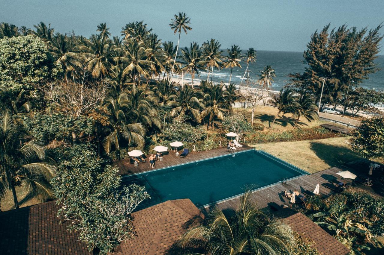 Pathiu Nana Beach Hotel & Resort מראה חיצוני תמונה