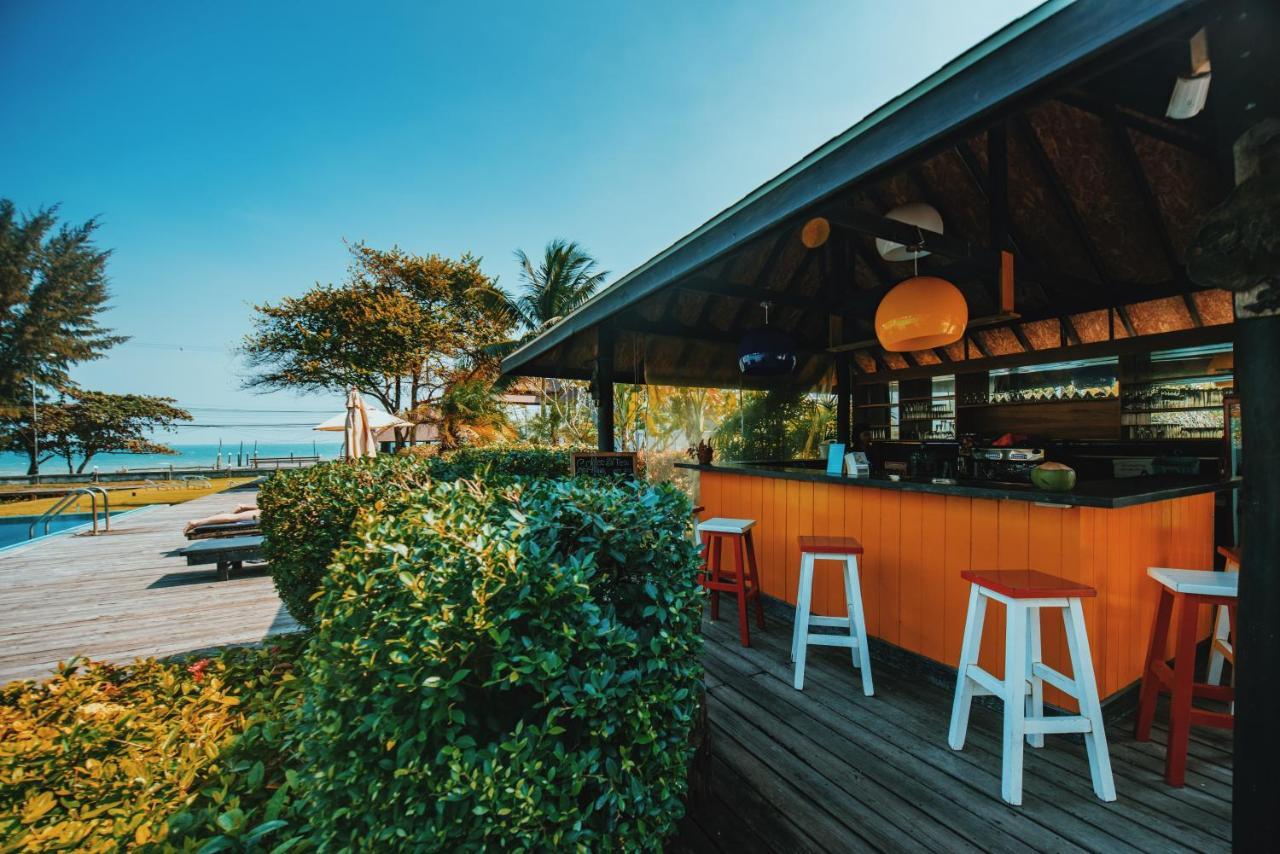 Pathiu Nana Beach Hotel & Resort מראה חיצוני תמונה